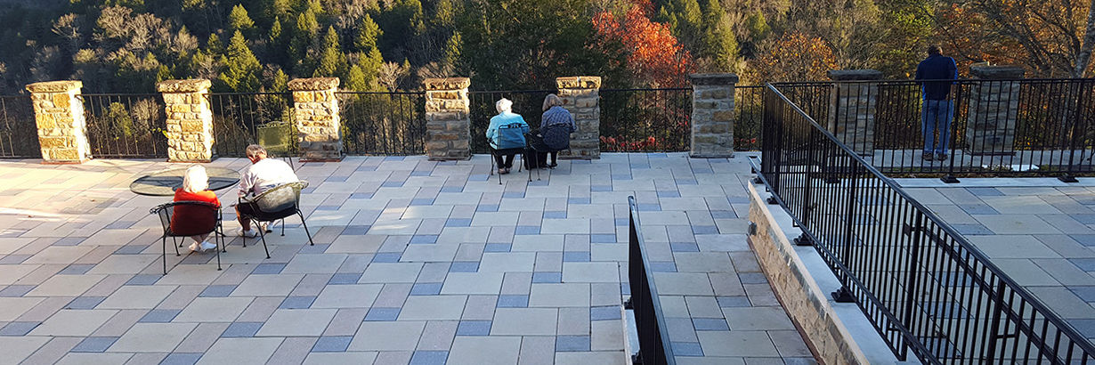 Plaza deck at Cumberland Falls Terrace